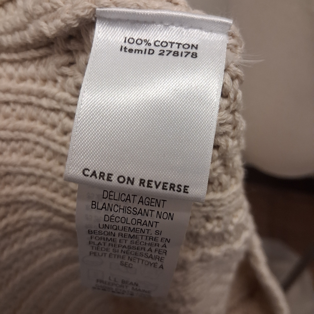 L.L. Bean Women's Cream Cable Knit Sweater - Picture 4 of 7